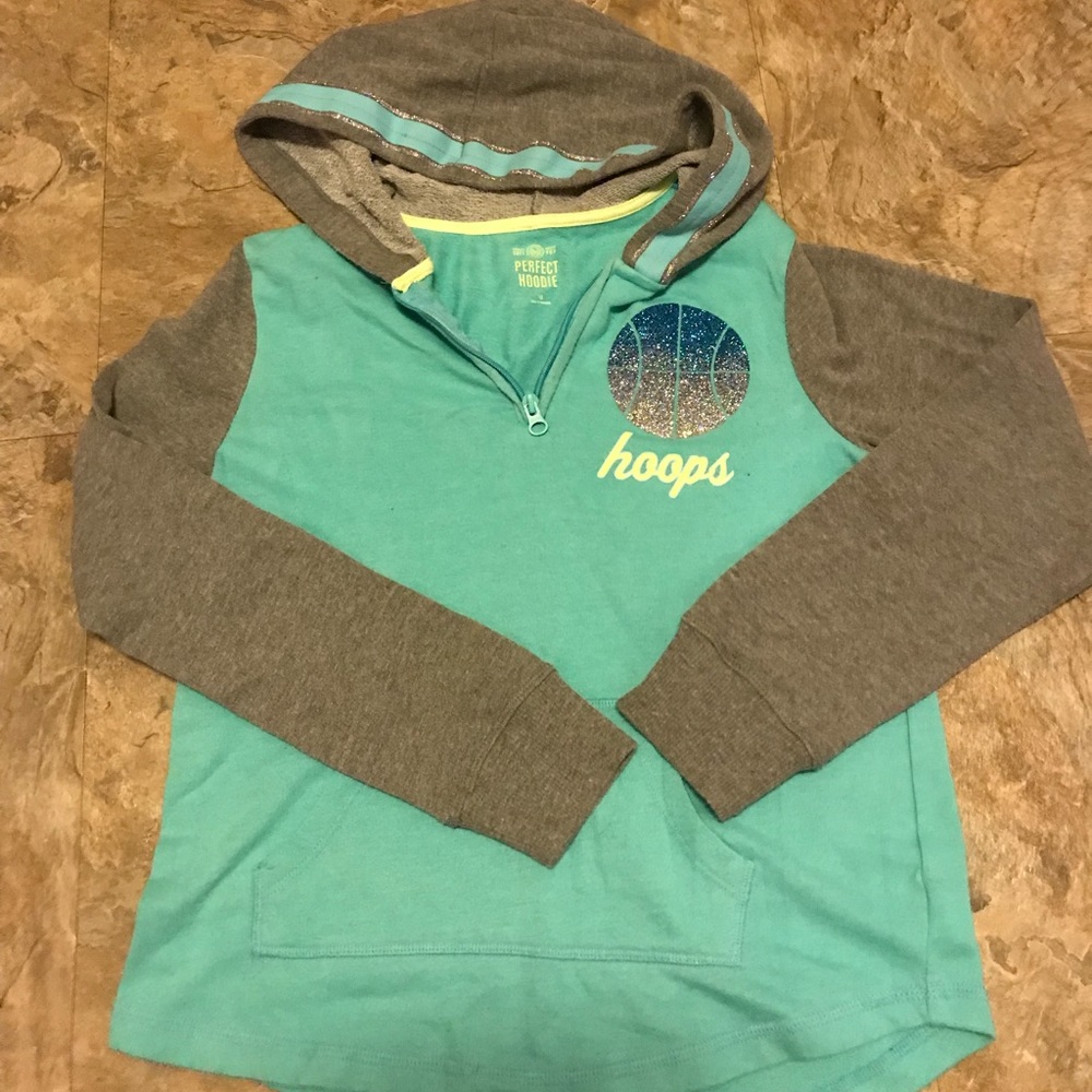 Girls half zip hoodie (NWOT)